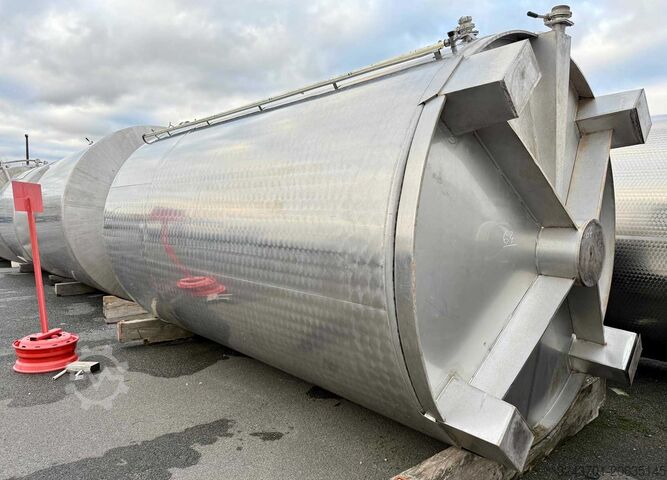 Емкость из нержавеющей стали – 23 500 л LAGOUARDE 