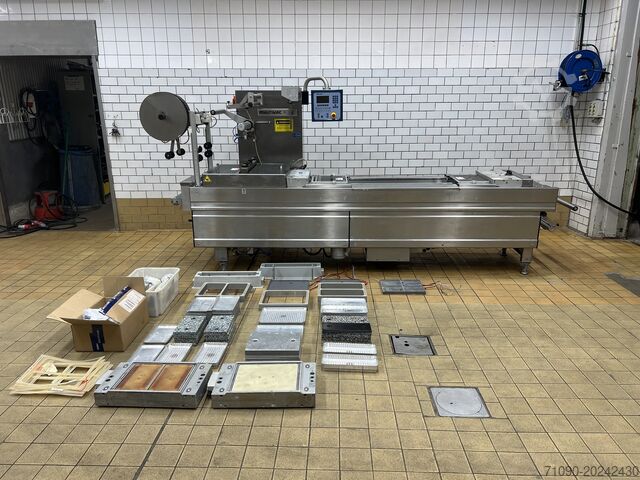 Термоформер Multivac R-140