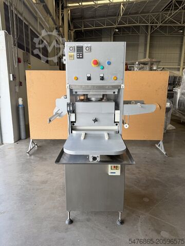 Упаковка Sealpac MINI Traysealer