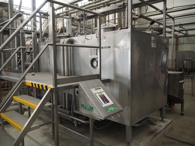 CIP-установка, емкость, насосы, теплообменник Westfalia Separator AG, Hilge, Endress + CIP-TANK 3000 L, EURO-HYGIA-B-SUPER-II