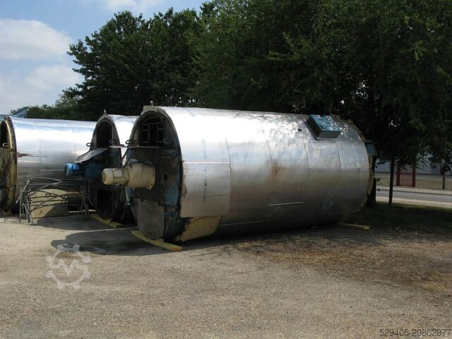 Бак с мешалкой 15 м3 - -