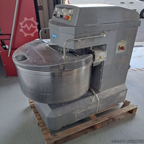 Спиральная тестомесильная машина на 75 кг муки Pétrin à spirale 75kg de farine MAG ECO/120