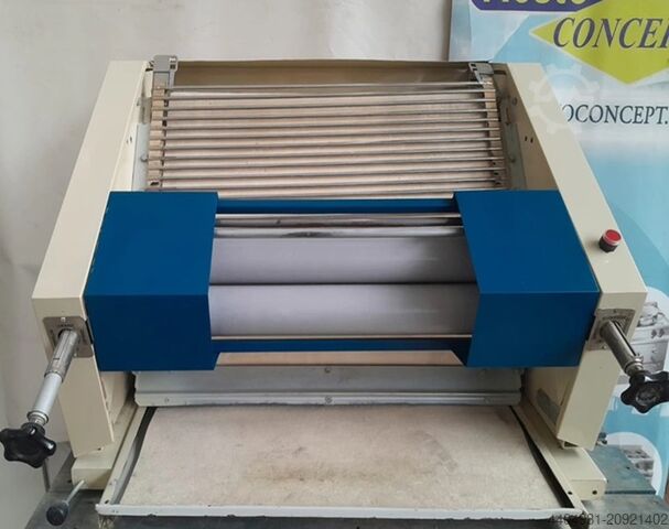 Подержанный формовочный станок Matfour Façonneuse Matfour Matfour