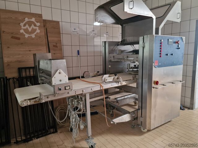 Машина для круассанов Fritsch CTR+CRH