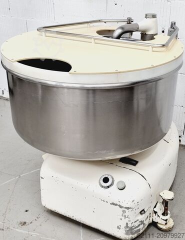 машина для замеса с планетарными лопастями KEMPER F 100 SE