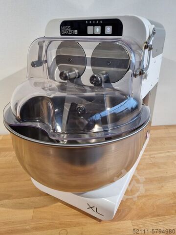 Линейный смеситель Bernardi Miss Baker Chef XL  NEU