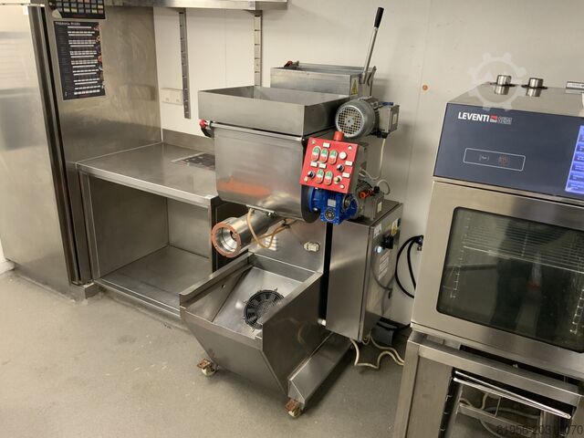 машина для переработки макаронных изделий Dominioni P55R