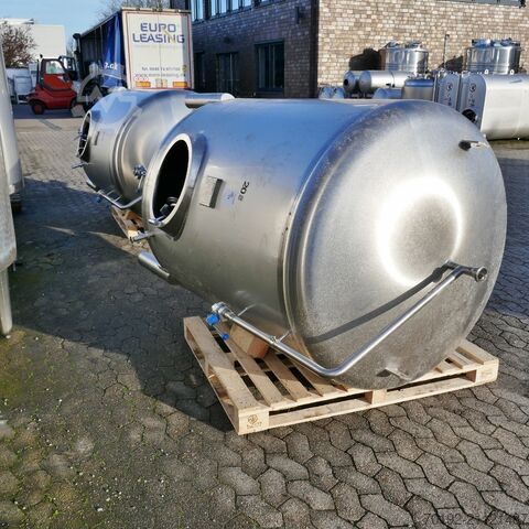 Давильный бак 2300 литров из V2A Müller 9554