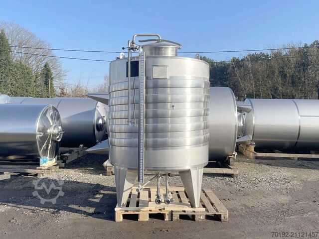 3300-литровый нагреваемый/охлаждаемый резервуар из V4A  S17103