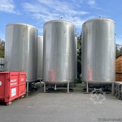 44070-литровый вертикальный герметичный резервуар из нержавеющей стали V2A Ziemann Holvrieka B0104