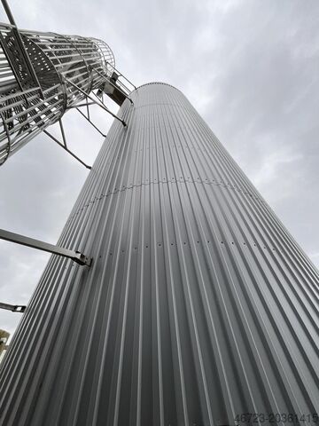 Вертикальный пивной бак из нержавеющей стали 2200/2330 Ziemex 233000L