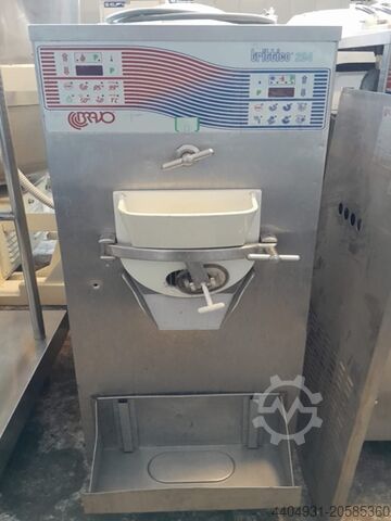 Мороженица Trittico 204 Bravo 204/E