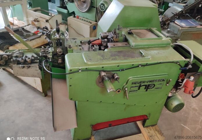 машина для изготовления винтов Heuer Hammer Doppeldruckpresse