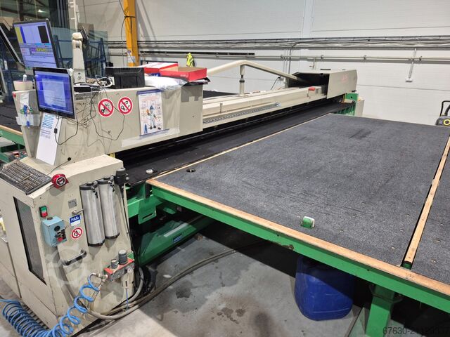 станок для резки стекла BOTTERO 530 AVM