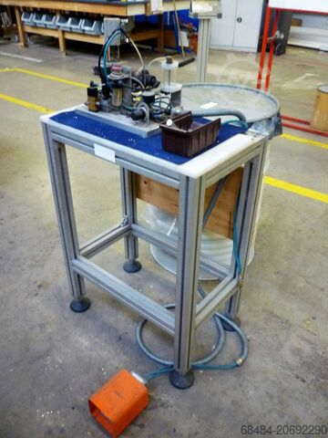 Заполнение шпросов (Georgian bars) осушителем Rottler & Rüdiger Georgian bars dessicant filling