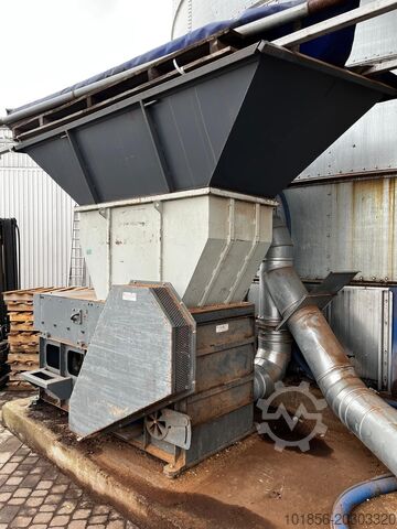 одношнековая дробилка Nazzareno K700