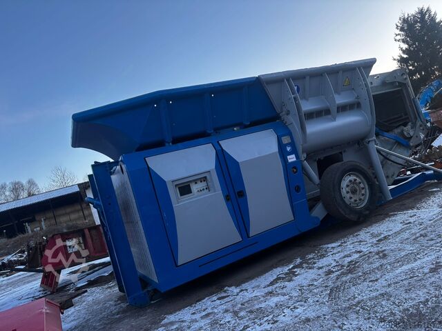 двухвальный шредер LINDNER URRACO 75