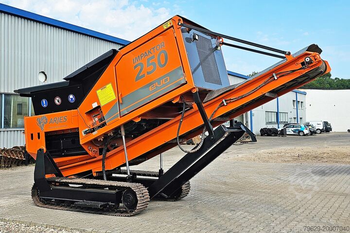 Двухвальный шредер Arjes IMPAKTOR 250 EVO