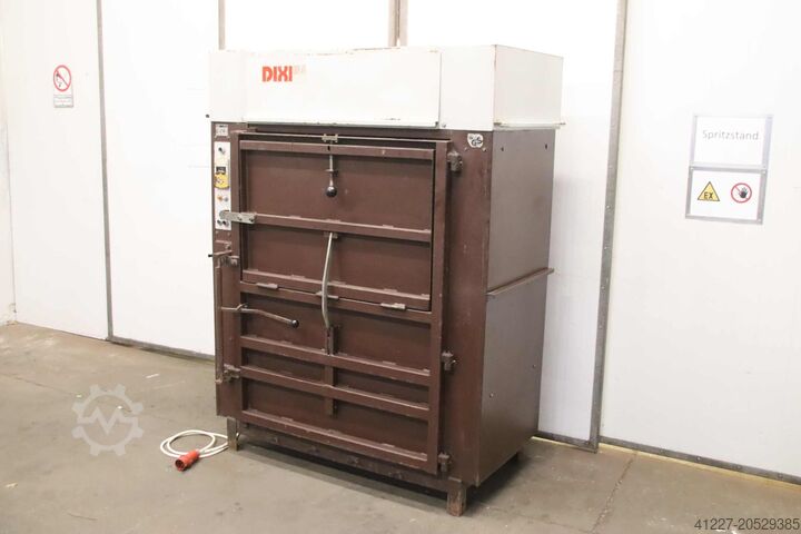 вертикальный пресс-подборщик DIXI 15 S