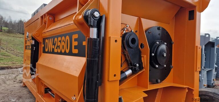 Измельчительный завод Doppstadt DW2560E Büffel elektrisch