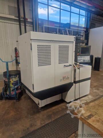 проволочно-вырезной электроэрозионный станок Fanuc Robocut alpha 0iB