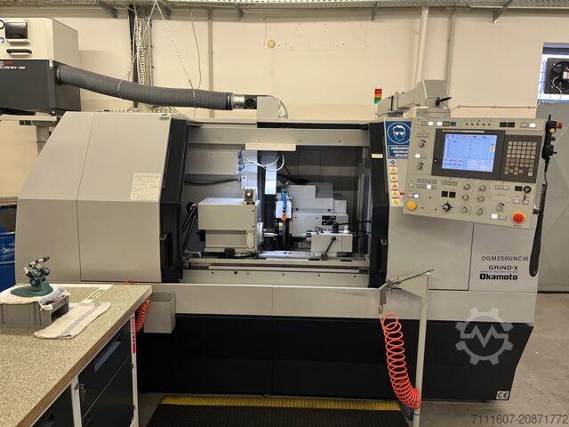 Плоскошлифовальный станок Okamoto OGM 250 UNCIII