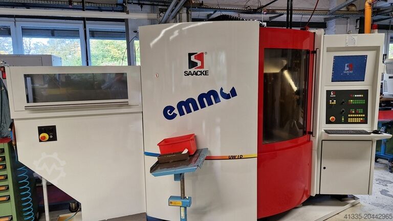 Инструментальный шлифовальный станок SAACKE UW I D