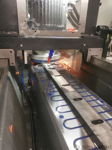 Плоскошлифовальный станок - вертикальный GRAFS GRfix-1500e