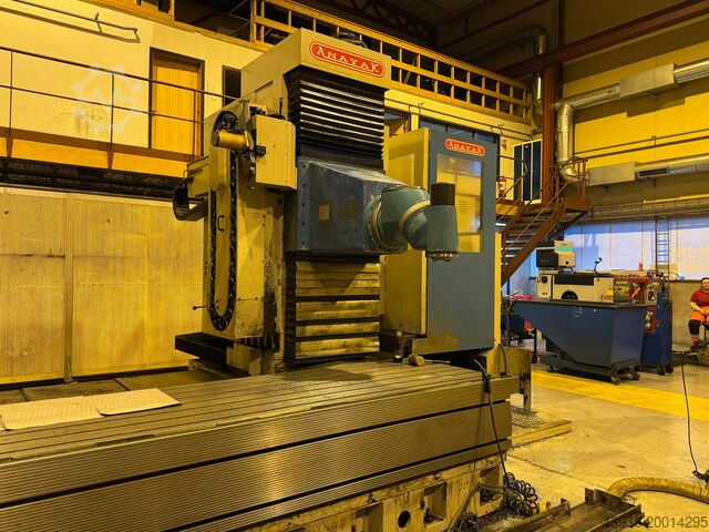 передвижной колонный фрезерный станок ANAYAK HVM 3800