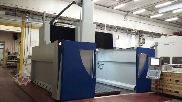 Мобильный колонный фрезерный станок Rambaudi RC 270 L