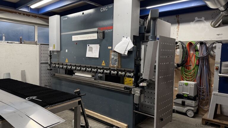 гидравлический листогибочный пресс Hesse & Co Ges.m.b.H Hydr. Abkantpresse CNC light 30120