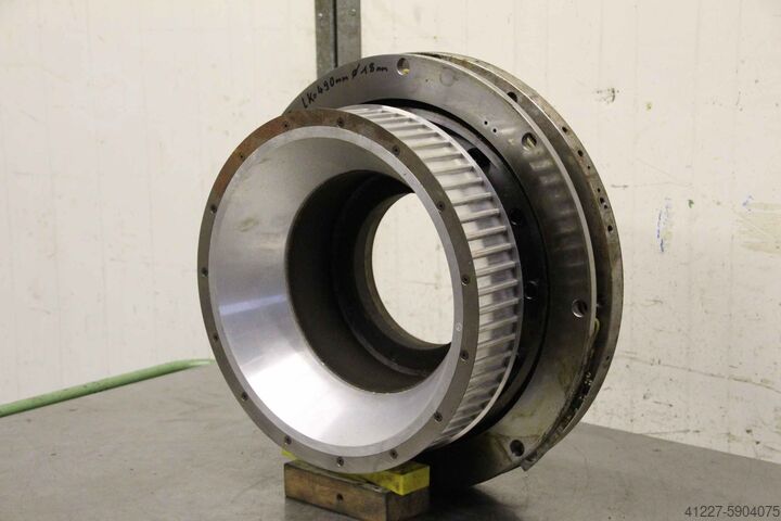 Поворотное кольцо со шкивом зубчатого ремня unbekannt 520/520/H200 mm