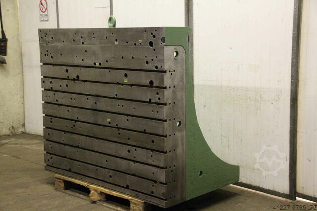 Зажимной кронштейн с Т-образными пазами unbekannt 1667/1000/H1400 mm