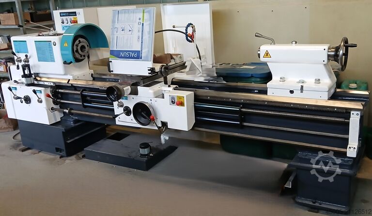 Токарный станок с ходовым и приводным валом TRENS 