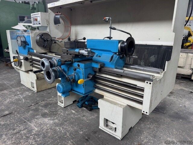 Токарно-винторезный станок - электронная BOEHRINGER Dm 550