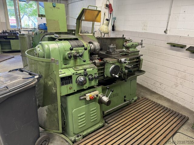 Токарно-центровой станок и токарный станок с подающим шпинделем Pfeiffer P 165