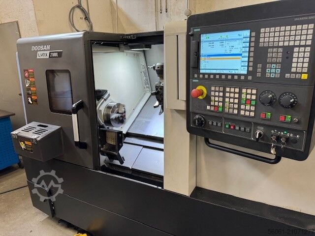Токарный станок с ЧПУ с Siemens 828D Doosan Lynx 2100 LB