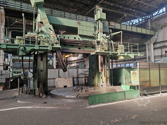 вертикальный токарный станок с револьверной головкой ČKD S 50