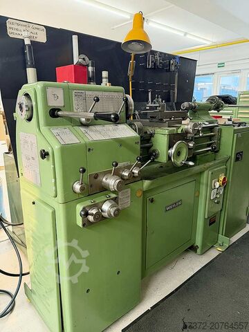 Токарно-центровой станок и токарный станок с подающим шпинделем Weiler Matador