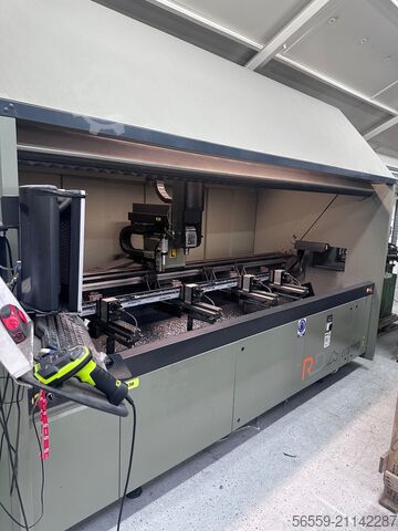 обрабатывающий центр Emmegi Phantomatic M3