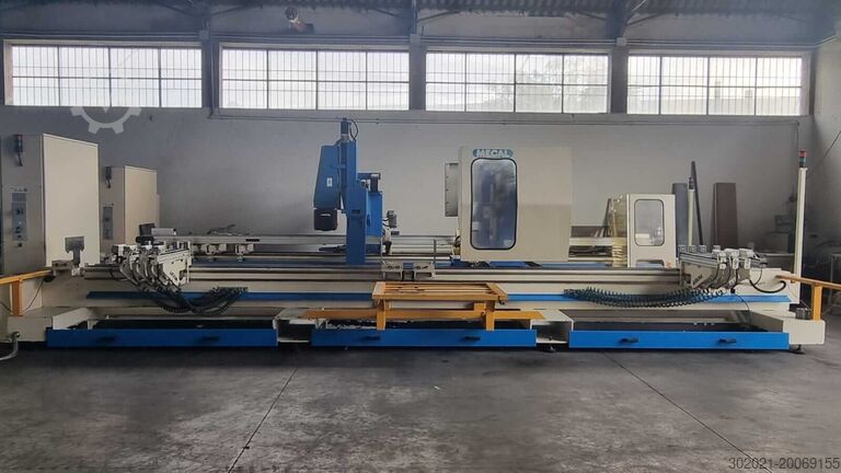 Обрабатывающий центр - MECAL MC 304 Atlas MECAL MC 304 Atlas