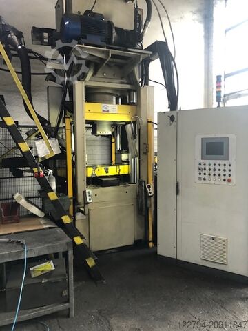 полуавтоматический пресс COMEC PCV180