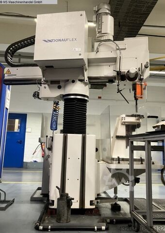 радиально-сверлильный станок DONAU FLEX 145