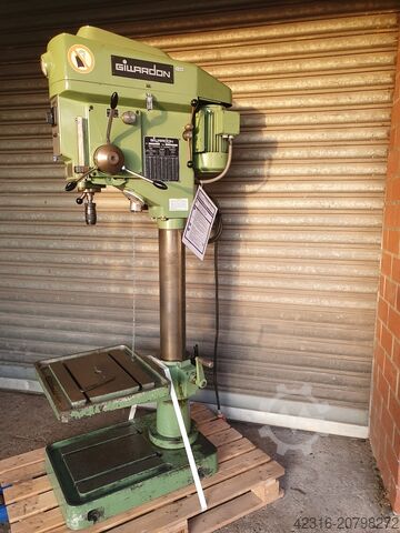 стойковый сверлильный станок Gillardon GB 30 V