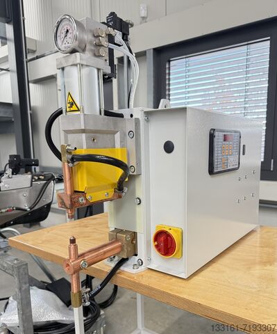 Аппарат для точечной сварки TECNA 2102 Baujahr 2025