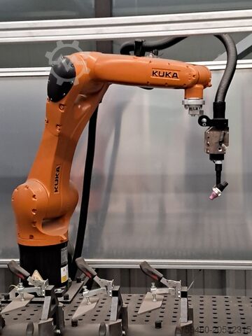 Сварочный робот KUKA KR C4 compact