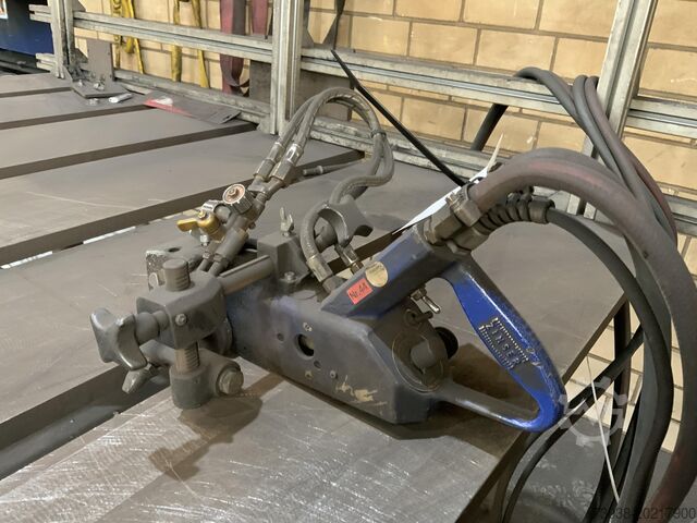 Ручная газорезательная машина со столом Zinser Favorit 1