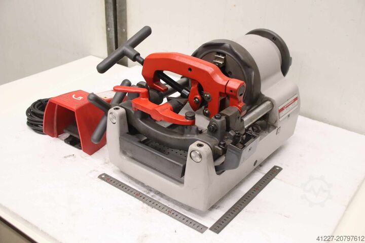 Резьбонарезной станок без режущей головки Rothenberger Supertronic 2SE