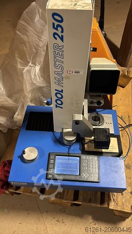 Устройство предварительной настройки инструмента PWB Swiss Tool Master 250