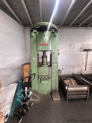 Шпиндельный пресс Weingarten P125